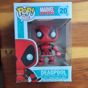 Marvel Deadpool Vinyl Bobble-Head - (20)